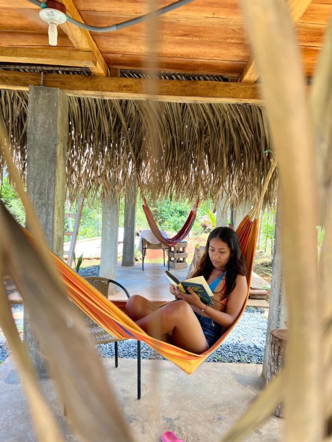 Sasy Tipis Hotel Санта Каталина Екстериор снимка